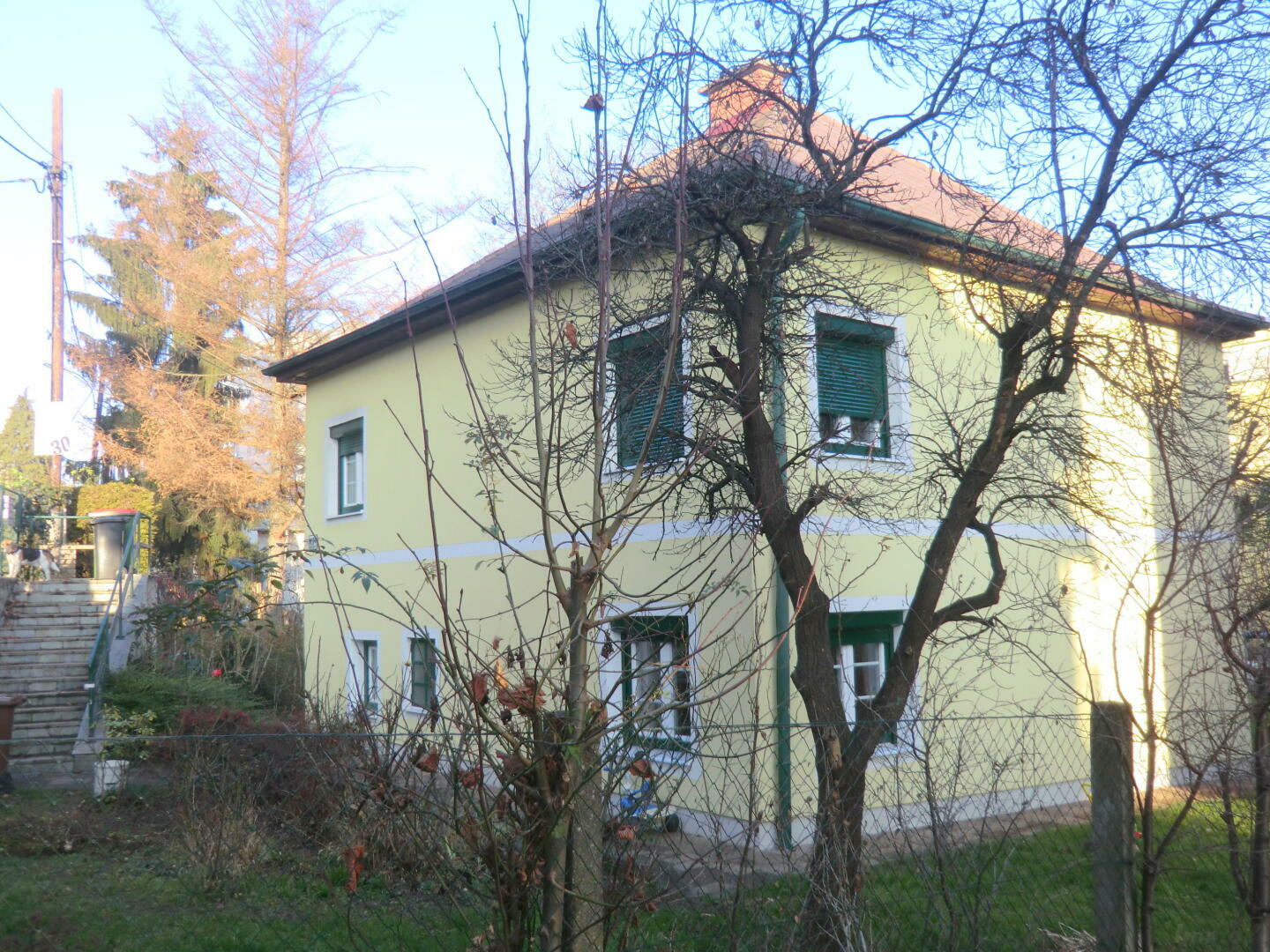 Haus zu mieten: 8052 Graz - Hausansicht