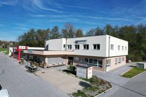 Unternehmen zu mieten: Grazer Straße 48i, 8062 Kumberg - Geschäftsfläche Graz Umgebung 2 Unternehmen zu mieten: Grazer Straße 48i, 8062 Kumberg - Geschäftsfläche Graz Umgebung 2