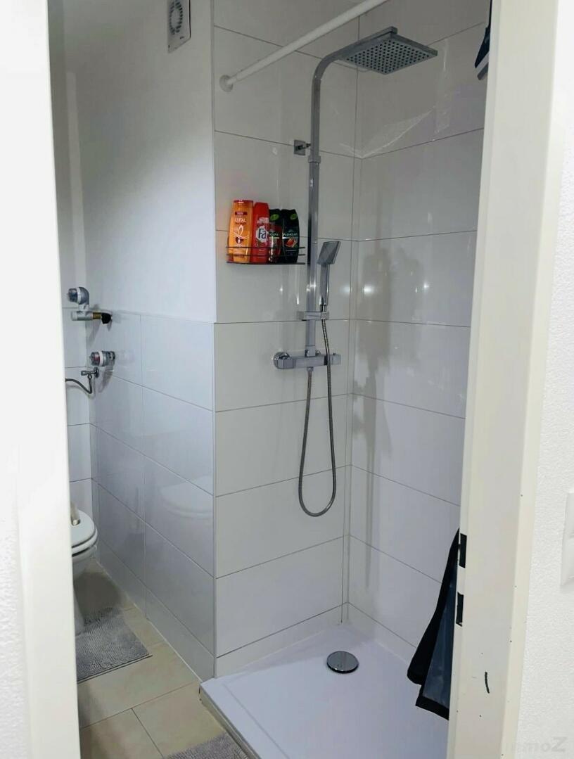 Wohnung zu kaufen: 6175 Kematen - Dusche